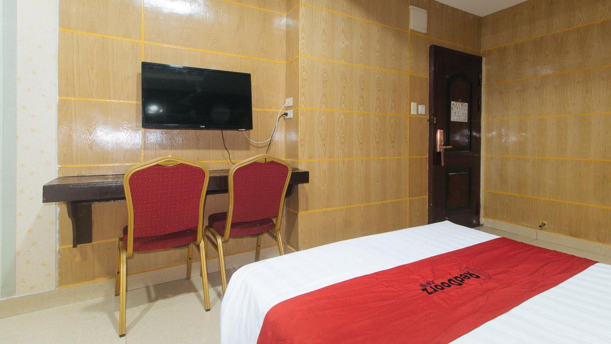 Reddoorz At Winter Hotel Araneta Quezon City Exterior photo